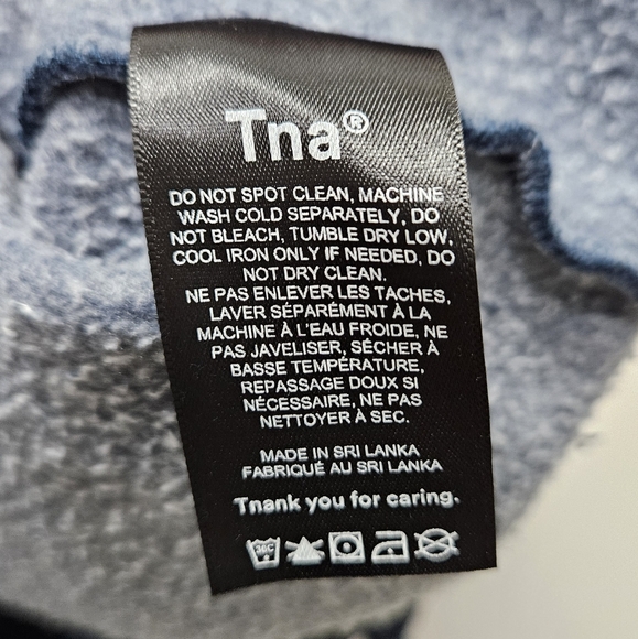 Aritzia TNA Perfect Crew - Picture 5 of 5